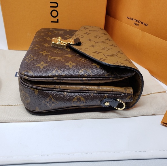 Brand New w/Tag Louis Vuitton Pochette Metis Bag - Picture 4 of 8